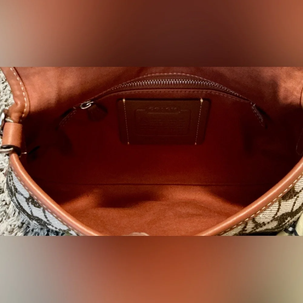 PRELOVED COACH CRYSTAL SOHO FLAP JAQUARD PLEASE READ AND LOOK AT ALL PHOTOS - Picture 16 of 16